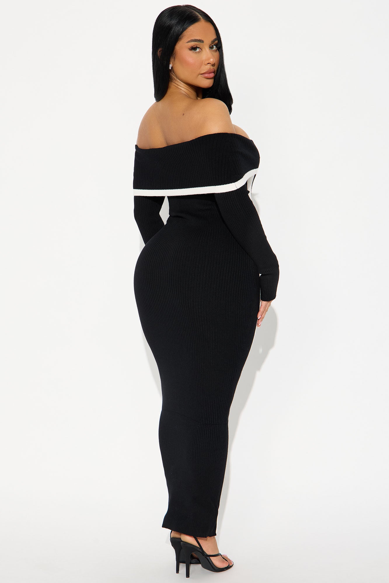 Monique Off Shoulder Sweater Maxi Dress - Black/White - Image 2