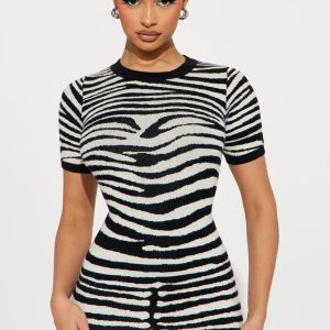 Savannah Sweater Midi Dress - Black/White